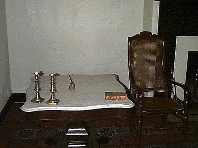 signing table appomattox